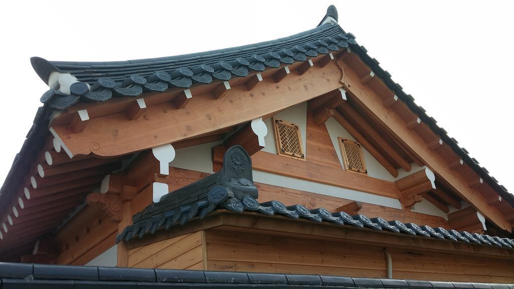 Hanok Guesthouse Jangsoo จอนจู ภายนอก รูปภาพ